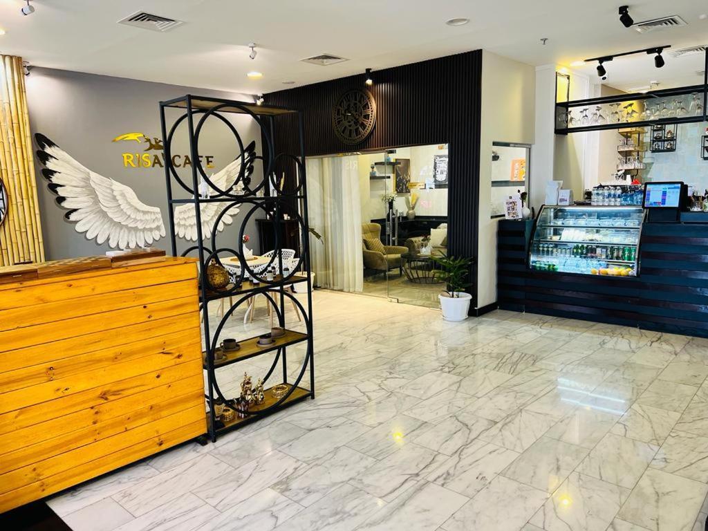 Golden Crown Hotel Alseeb Muscat 외부 사진